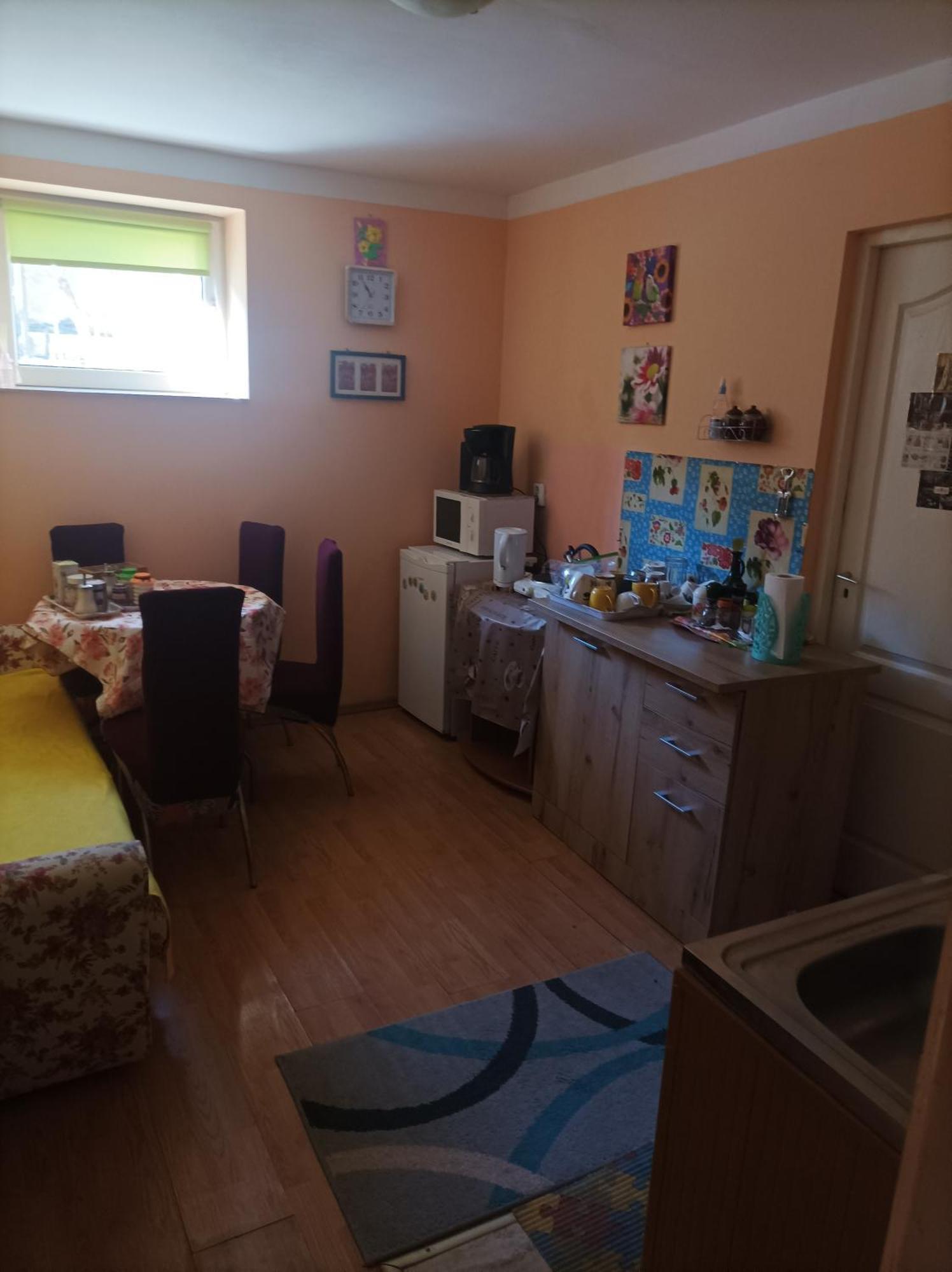 Apartament Cu Doua Camere Si Gradina Cluj-Napoca Exterior photo
